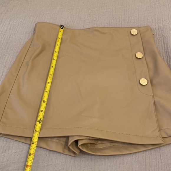 Zara carmel faux skorts . Size S - Picture 4 of 7